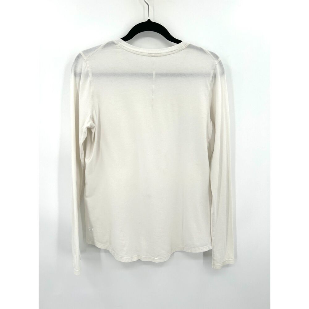 LULULEMON *Flawed* Women's White Long Sleeve Relaxed Fit Workout Shirt Medium - Picture 2 of 7
